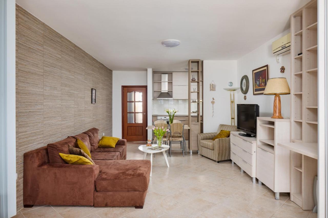 Ana'S Place Near The Sea Kotor Exterior photo